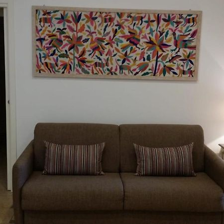 Eleonora'S Apartment Рим Екстер'єр фото