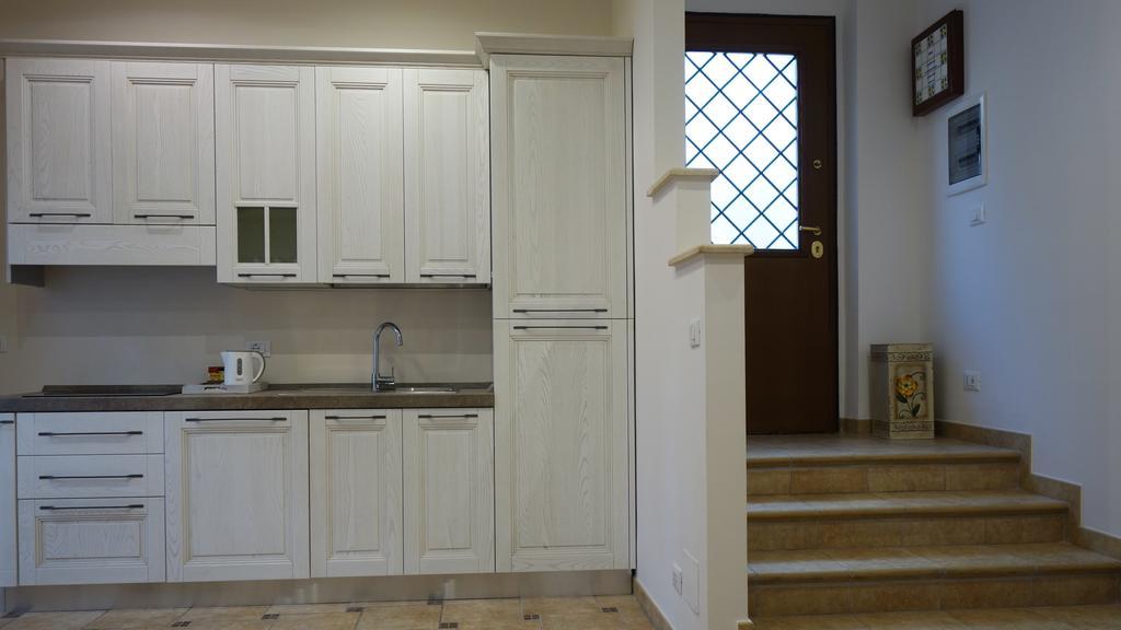 Eleonora'S Apartment Рим Екстер'єр фото